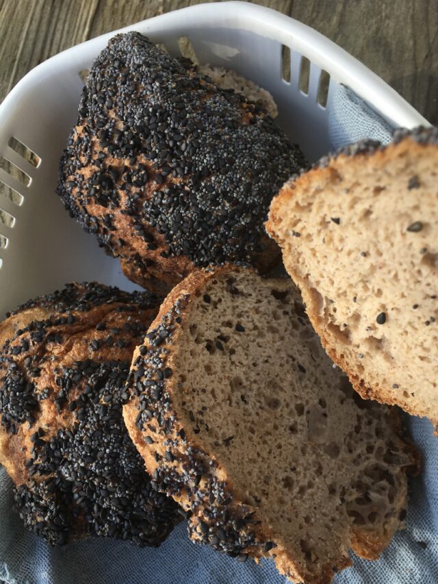 Hurtigbagte valnød boller